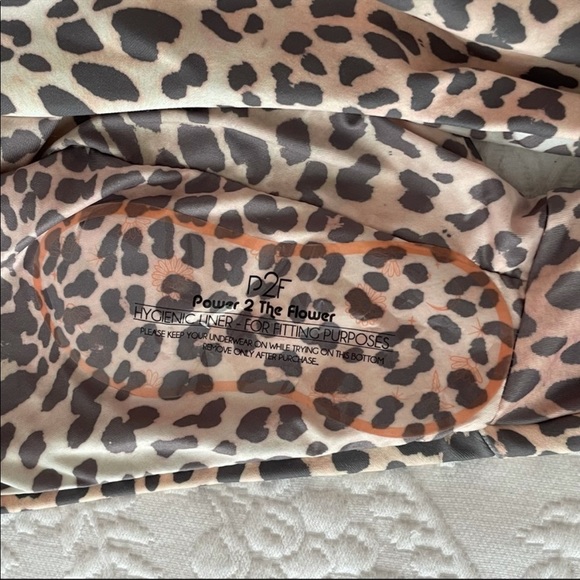 Lulus Carly Floral Leopard Print Cutout Swimsuit - Picture 10 of 10